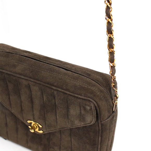 CHANEL Vertical Quilt Brown Suede Fringe Tassel Camera Bag CC Turnlock Crossbody - Picture 3 of 11